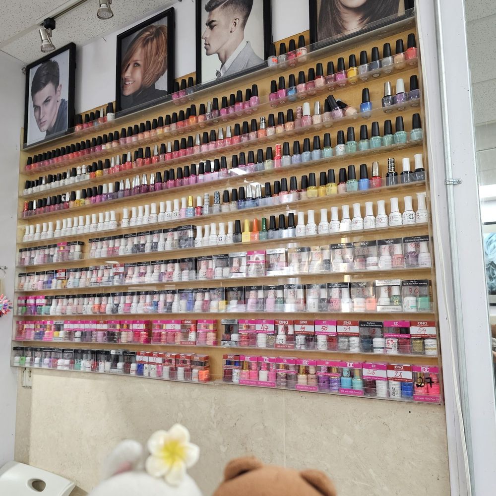 Maunakea Beauty Salon - Colors... - Hair Salons Near Me - Honolulu, Hawaii