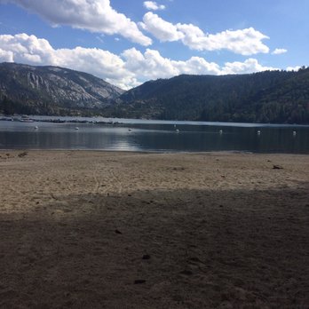 Pinecrest Lake Resort - Hotels Near Me - Pinecrest, California