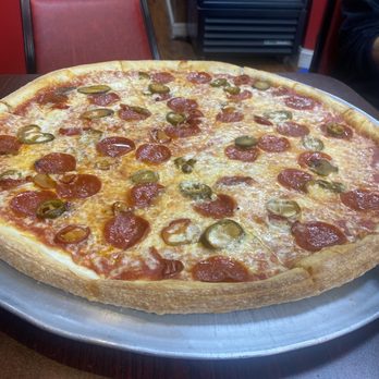 Frankies NY Pizza - New York style pizza! Pepperoni and hot peppers! - Pizza Near Me - Greenville, South Carolina Frankies NY Pizza - New York style pizza! Pepperoni and hot peppers! - Pizza Near Me - Greenville, South Carolina