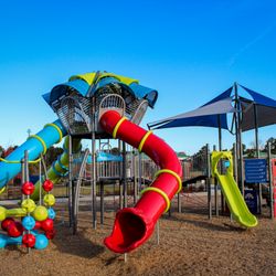 Alexander Park Dog Park - Playground