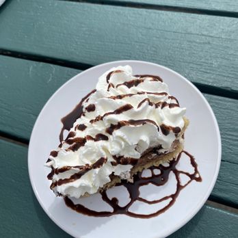 Sand Dollar Restaurant & Lounge - Chocolate pie - American Near Me - Rockaway Beach, Oregon