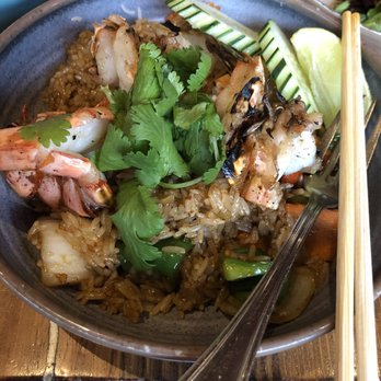 Klom Klorm - Basil fried rice w Shrimp - Thai Near Me - Brooklyn, New York Klom Klorm - Basil fried rice w Shrimp - Thai Near Me - Brooklyn, New York
