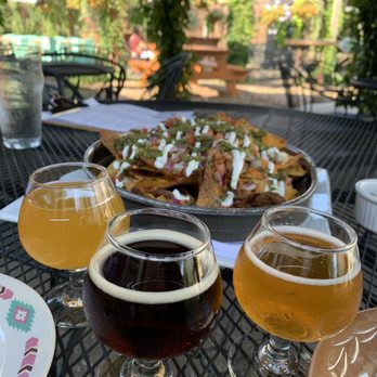 Forager Brewery - Nachos and 4 oz beers - Breweries Near Me - Rochester, Minnesota Forager Brewery - Nachos and 4 oz beers - Breweries Near Me - Rochester, Minnesota