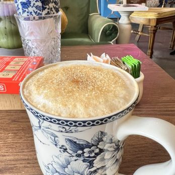 Blooming Floral Cafe - Crème Brûlée latte - Coffee & Tea Near Me - Tampa, Florida