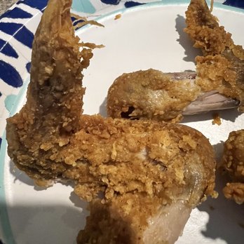 Royal Farms - Ewww feathers - Convenience Stores Near Me - Columbia, Maryland