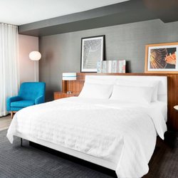 Le Méridien Chicago - Oakbrook Center - Classic King Guest Room