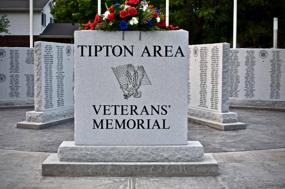 TIPTON CITY PARK Updated October 2024 16 Photos 550 Tipton Park