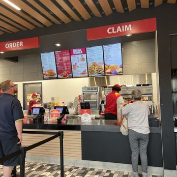 Jollibee - Counter. - Chicken Shop Near Me - Philadelphia, Pennsylvania