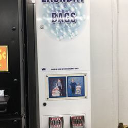 Florence Tanning & Coin Laundry - Laundry bag machine