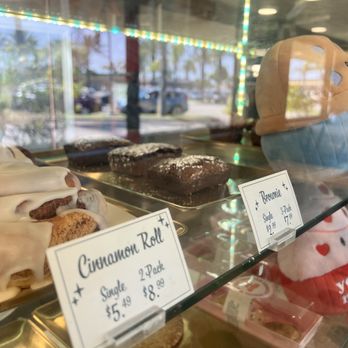 Polly's Pies Restaurant & Bakery - Brownies - Bakeries Near Me - Cerritos, California Polly's Pies Restaurant & Bakery - Brownies - Bakeries Near Me - Cerritos, California