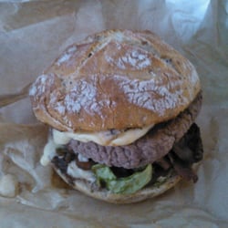 Le Burger Truck - Le Forézien