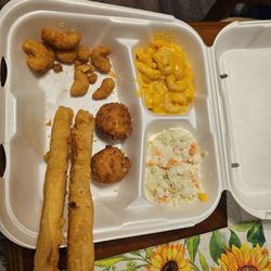 Captain D's