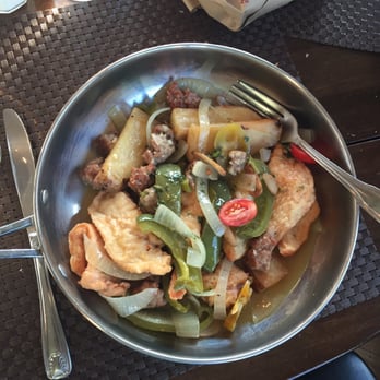 La Lanterna Restaurant & Caffe - Chicken Scarpriello. Well done. With hot peppers, sausage and potatoes. - Italian Near Me - Yonkers, New York