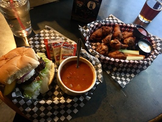 Whistle Stop Pub by null