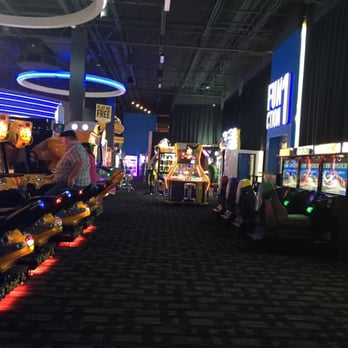 Dave & Buster's Euless - Games - Arcades Near Me - Euless, Texas