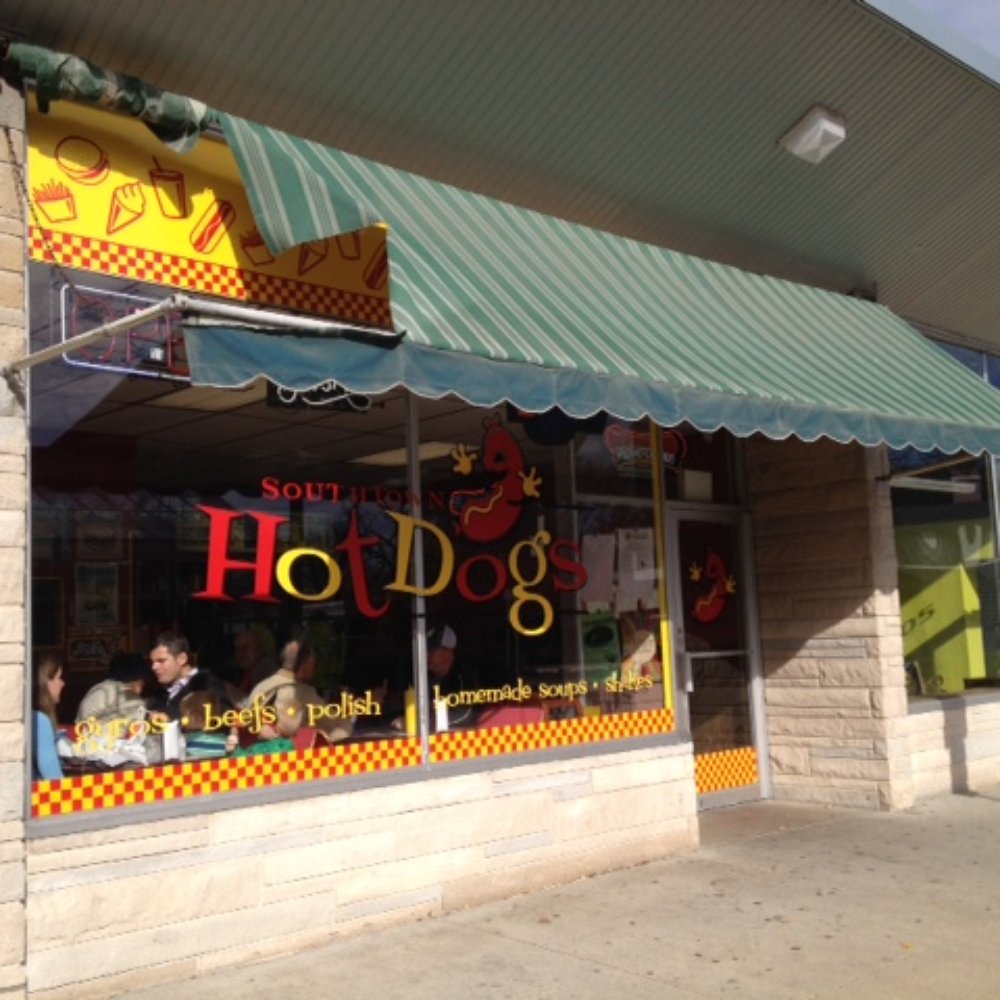 Southtown Hotdogs - Southtown Hot Dogs Elmhurst Exterior - Hot Dogs Near Me - Elmhurst, Illinois Southtown Hotdogs - Southtown Hot Dogs Elmhurst Exterior - Hot Dogs Near Me - Elmhurst, Illinois