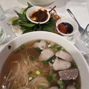 Tan Tan Cafe & Delicatessen - Delis Near Me - Beaverton, Oregon