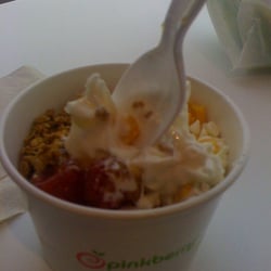 Pinkberry - So light... So soft... So refreshing...So yummy
