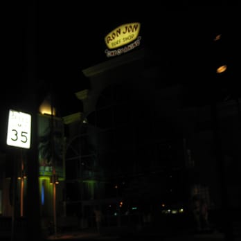 Hilton Cocoa Beach Oceanfront - Large Ron Jon Shop nearby - Hotels Near Me - Cocoa Beach, Florida Hilton Cocoa Beach Oceanfront - Large Ron Jon Shop nearby - Hotels Near Me - Cocoa Beach, Florida