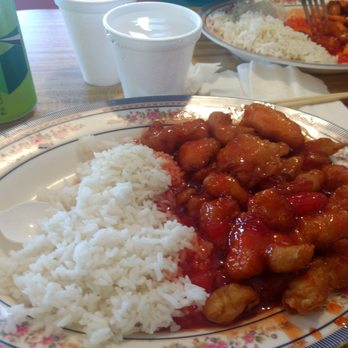 May House Cuisine - Best rice and chicken ever - Chinese Near Me - Ames, Iowa