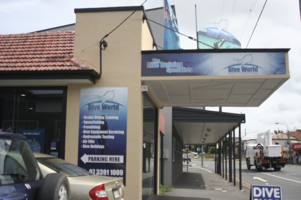 DIVE WORLD 318 Ipswich Rd, Annerley Queensland, Australia Scuba