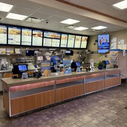 Culver's - Inside
