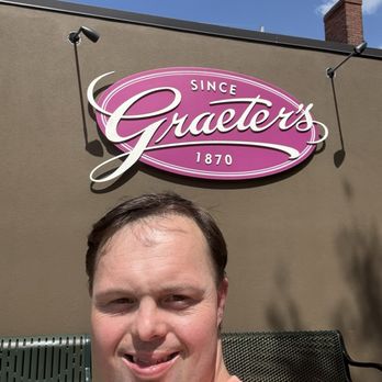 Graeter's Ice Cream - Me (David DeSanctis) In Front Of The Sign Of The Ice Cream Shop. - Ice Cream & Frozen Yogurt Near Me - Louisville, Kentucky Graeter's Ice Cream - Me (David DeSanctis) In Front Of The Sign Of The Ice Cream Shop. - Ice Cream & Frozen Yogurt Near Me - Louisville, Kentucky