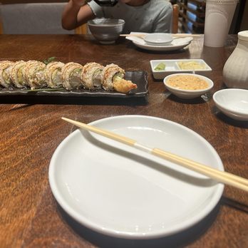 Tsukiyo Sushi - Crunch roll - Sushi Bars Near Me - Los Angeles, California Tsukiyo Sushi - Crunch roll - Sushi Bars Near Me - Los Angeles, California