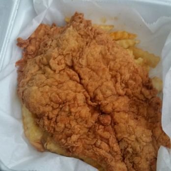 Gator Bites - Fish and fries. - Food Trucks Near Me Gator Bites - Fish and fries. - Food Trucks Near Me