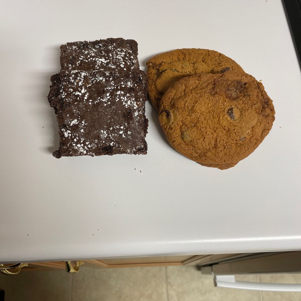 Soons Orchards - Fresh baked brownies and cookies - Farmers Market Near Me - New Hampton, New York Soons Orchards - Fresh baked brownies and cookies - Farmers Market Near Me - New Hampton, New York