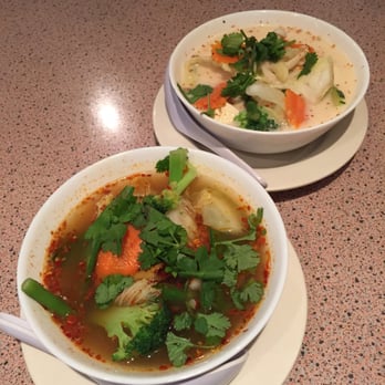 Turmeric Thai Kitchen - Tom yum and tom kha, vegetarian - Thai Near Me - La Jolla, California