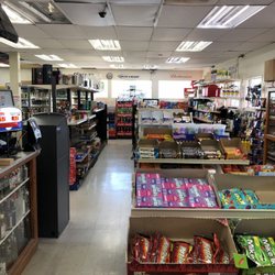Belton Food Mart & Liquor & Tobacco - Convenience Sales Area