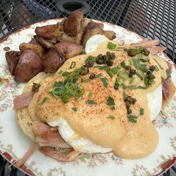 Ten/6 - Eggs Royale - Breakfast & Brunch Near Me - Coeur d'Alene, Idaho Ten/6 - Eggs Royale - Breakfast & Brunch Near Me - Coeur d'Alene, Idaho