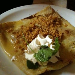 Crêperie La Sarrazine - Crêpe à la nougatine maison et au caramel