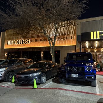III Forks - Steakhouses Near Me - Addison, Texas