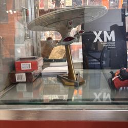 Feed Your Imagination - A cool Star Trek enterprise model