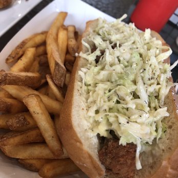 Brigham Fish Market - Oyster poboy sandwich - Seafood Markets Near Me - Cascade Locks, Oregon