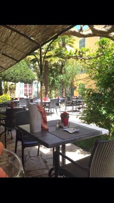Auberge De La Tour by null