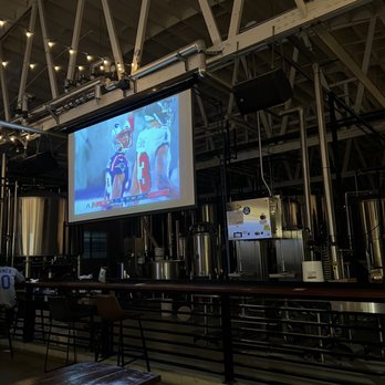 Common Space Brewery - Breweries Near Me - Hawthorne, California Common Space Brewery - Breweries Near Me - Hawthorne, California