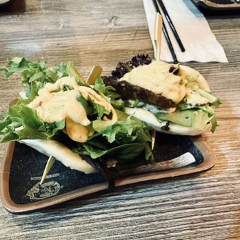 Ton-Ichi Ramen - Pork buns - Ramen Near Me - Downers Grove, Illinois