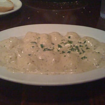 Pasta Palazzo - Gnocchi with Alfredo Sauce - so bad it's goooood - Italian Near Me - Chicago, Illinois