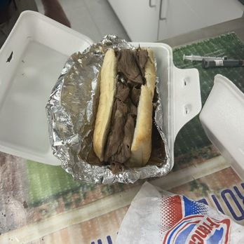 Denizas Joint - Italian Beef! - Fast Food Near Me - New Buffalo, Michigan