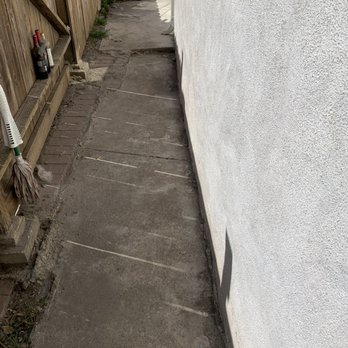 Hi Tech Termite Control - Side hallway - Pest Control Near Me - Hayward, California