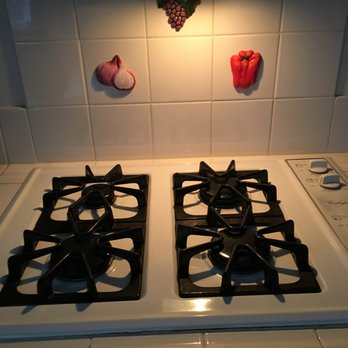 Got It Maid - Kitchen Stove top -AFTER - Home Cleaning Near Me - Irvine, California Got It Maid - Kitchen Stove top -AFTER - Home Cleaning Near Me - Irvine, California