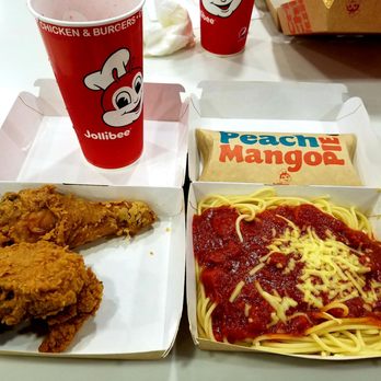Jollibee - Chicken and spaghetti with peach mango pie - Fast Food Near Me - Anaheim, California