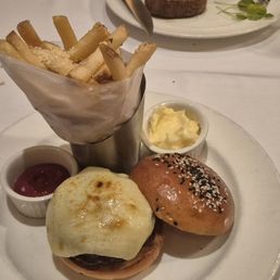 The Grille Signature Cheeseburger The Grille Signature Cheeseburger