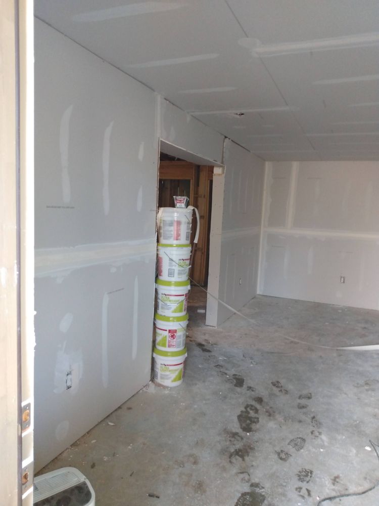 Slide of Twinz Brotherz Construction