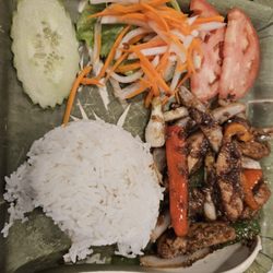 Love Pho & Boba - Lemongrass chicken