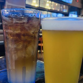 OHSO Distillery - Delicious hazy IPA with an Arnold Palmer for the driver, lol! - New American Near Me - Scottsdale, Arizona
