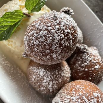 A'Bouzy - Champagne Bars Near Me - Houston, Texas A'Bouzy - Champagne Bars Near Me - Houston, Texas